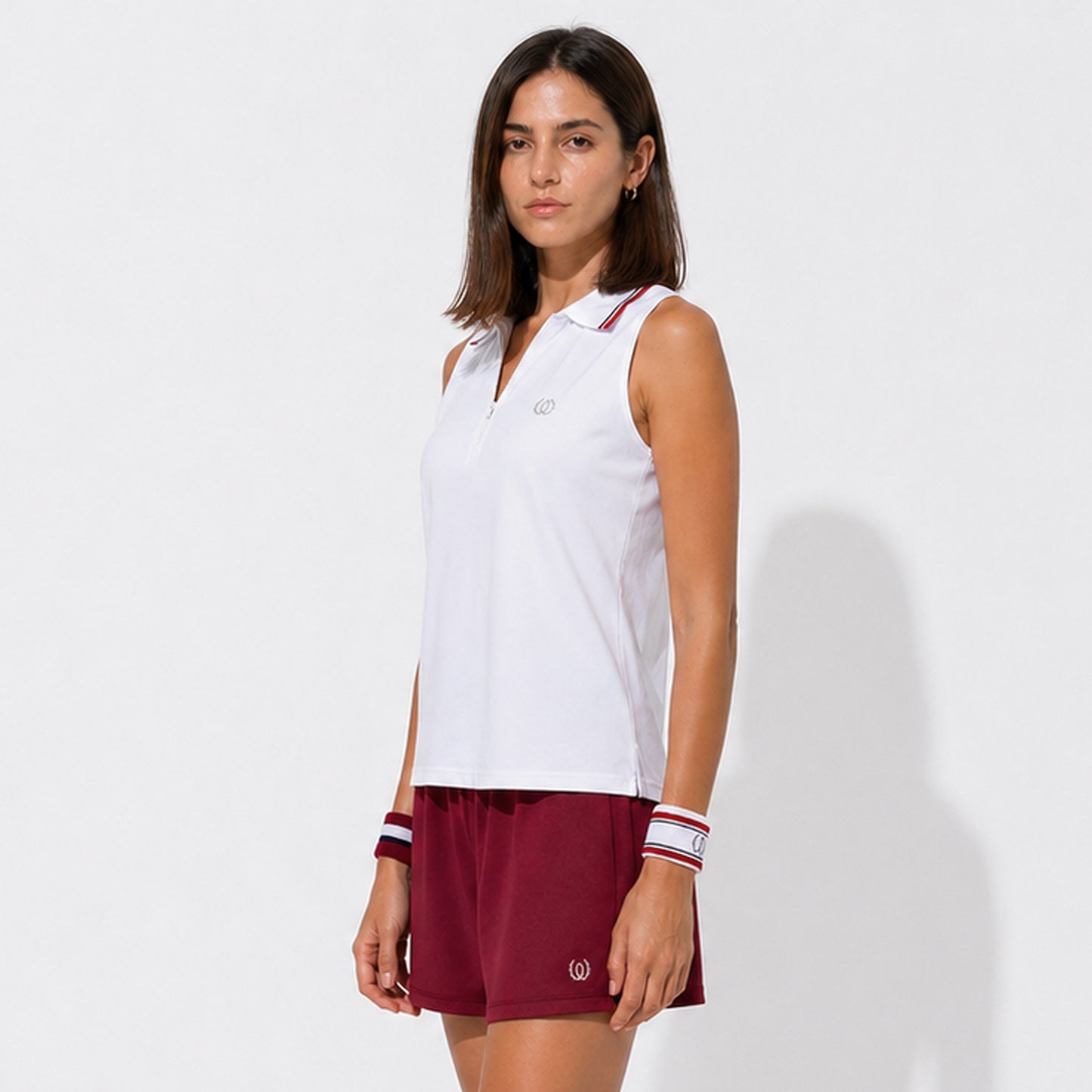 POLERA DEPORTIVA RODAS BLANCO/BURDEO