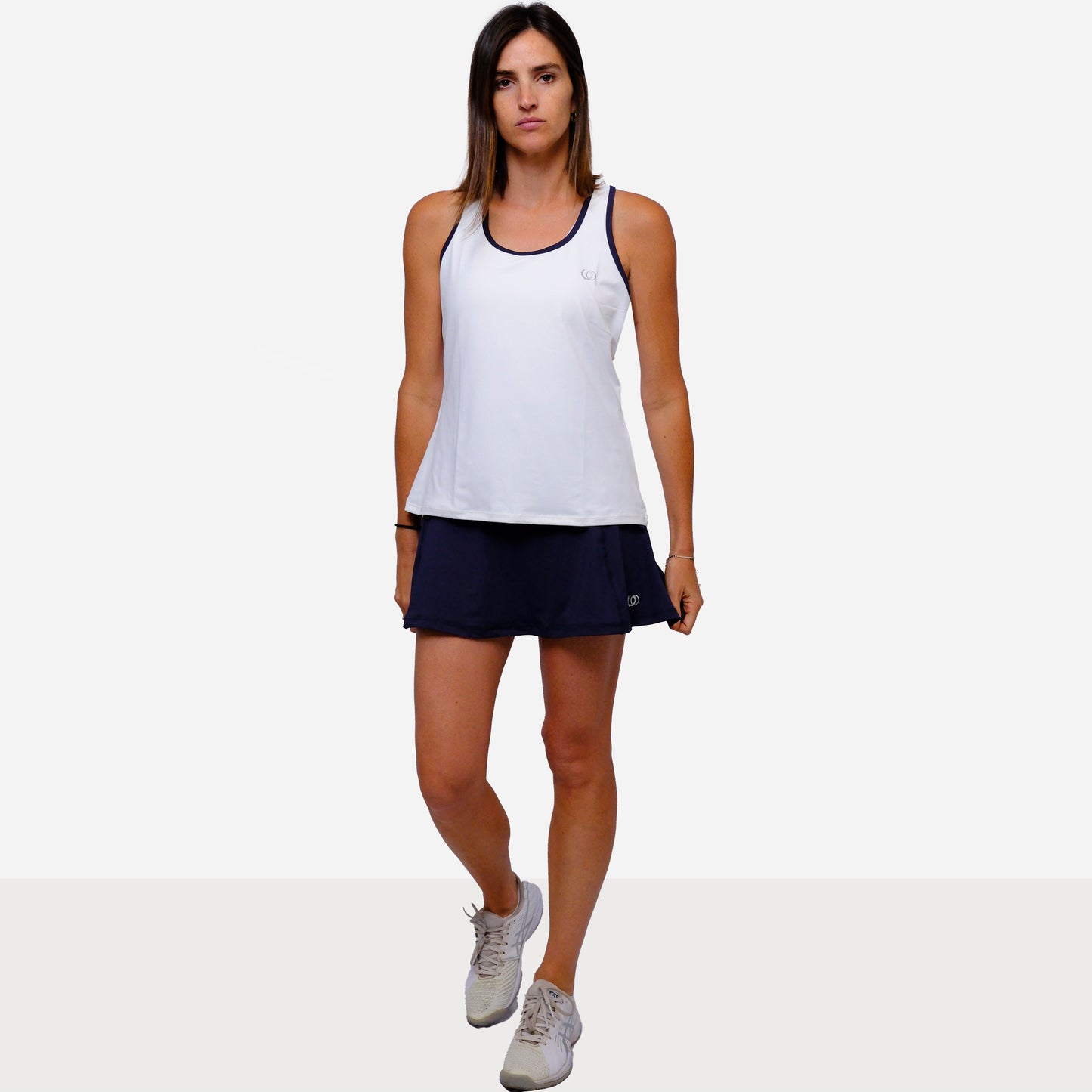 POLERA DEPORTIVA CAPRI BLANCA RIBETE AZUL